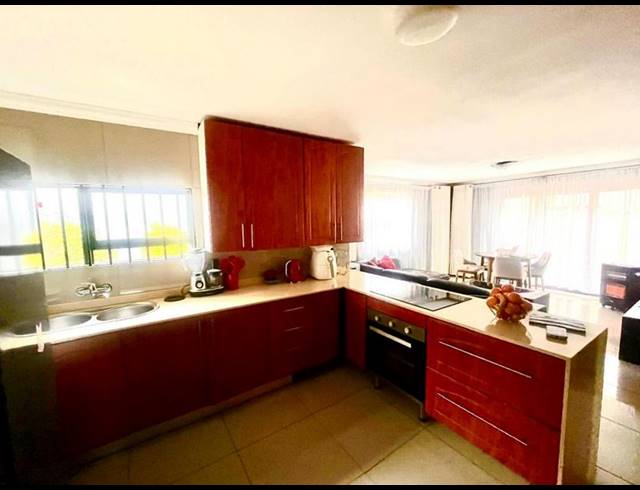 3 BEDROOM HOUSE FOR SALE IN EMDENI